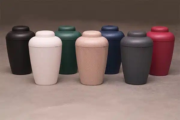 7_urner_i_forskellige_farver